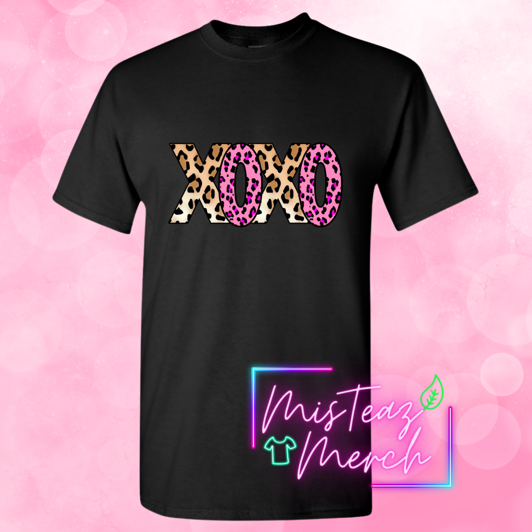 Valentine's Adult T-shirt XOXO Cheetah print
