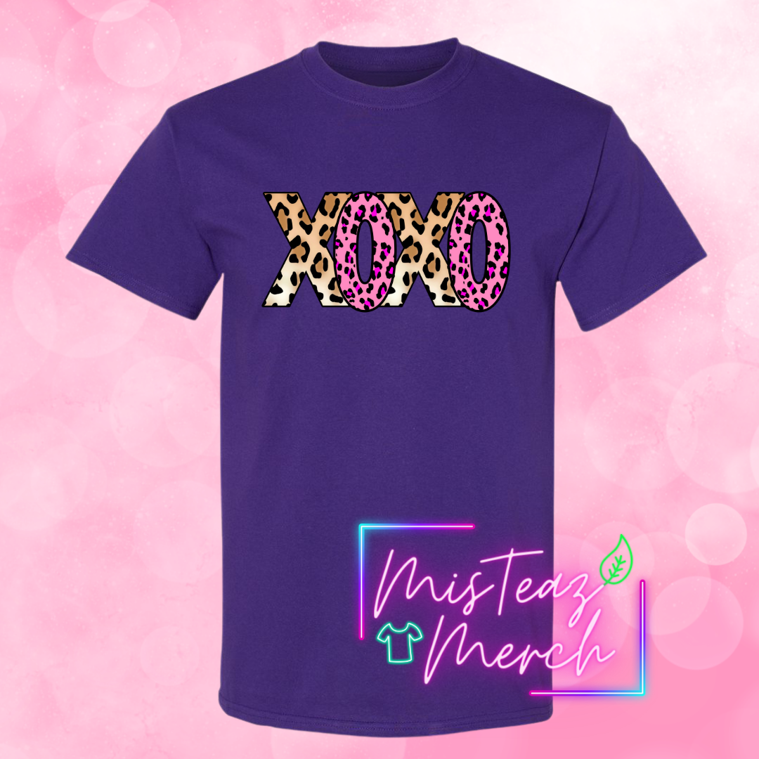 Valentine's Adult T-shirt XOXO Cheetah print